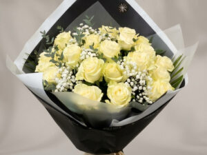 Ramo Rosas Blancas
